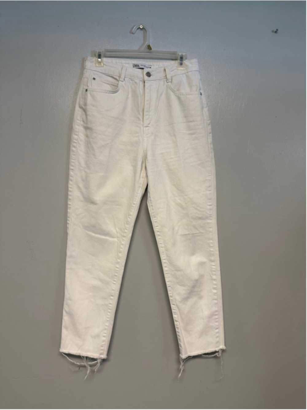 ZARA White Ankle & Cropped Jeans Women’s Size 6